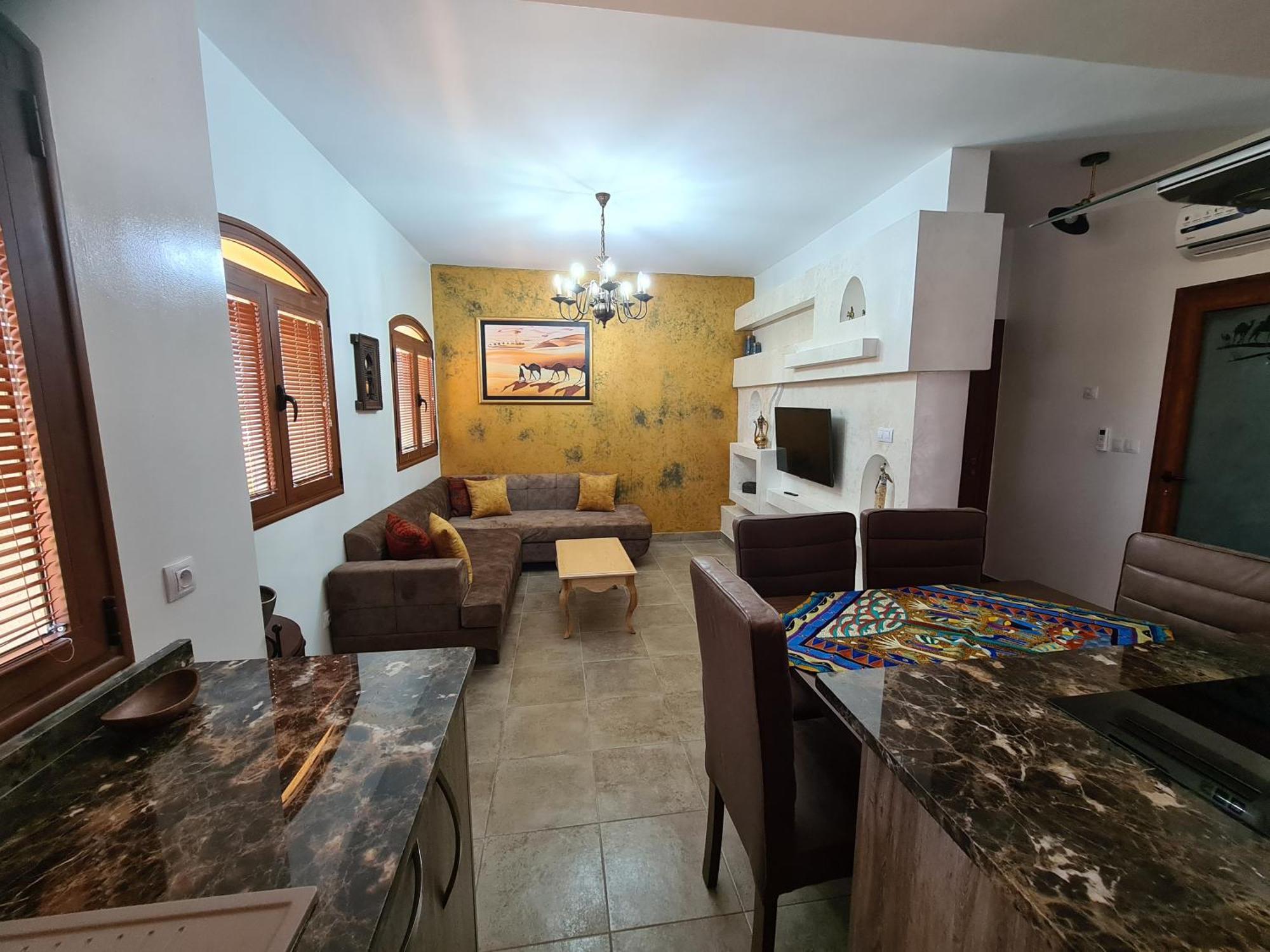 Mahdia - Baghdadi - Laourient Apartments, Restaurant, Cafe Oda fotoğraf